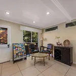 Clarion Collection Carmel Oaks Inn