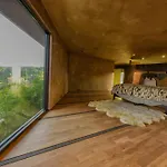 Lx21: 360 Ocean View