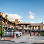 Wayside Inn
