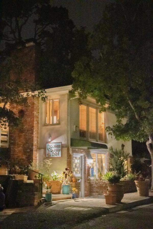 Bed & Breakfast Garden 2*