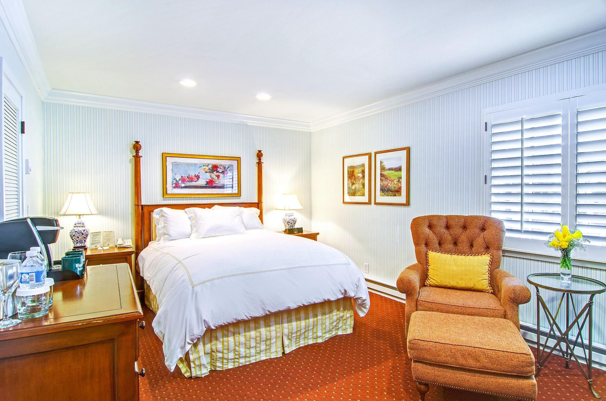Wayside 3*