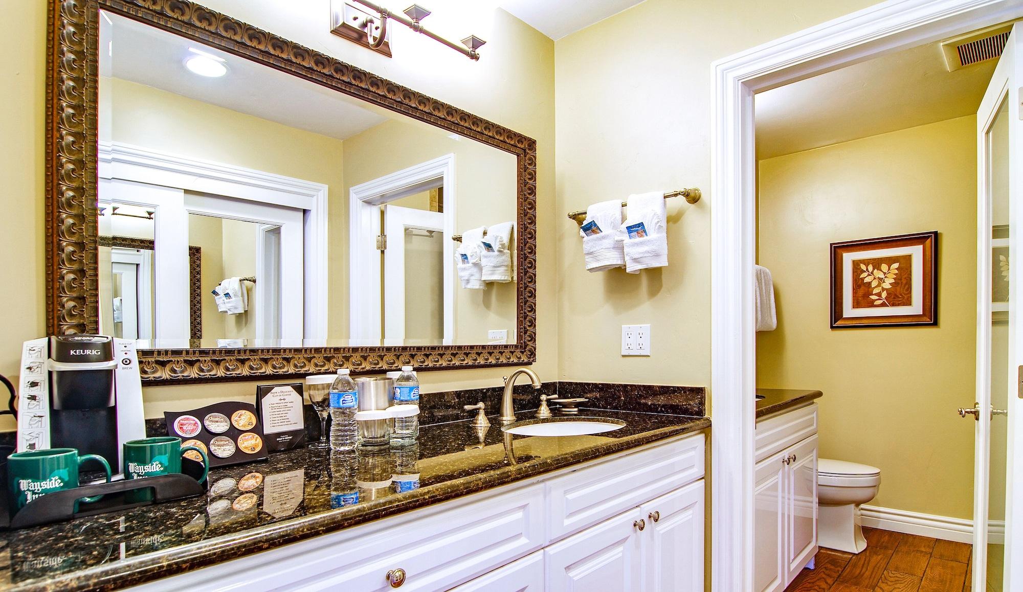 Wayside Inn 3*