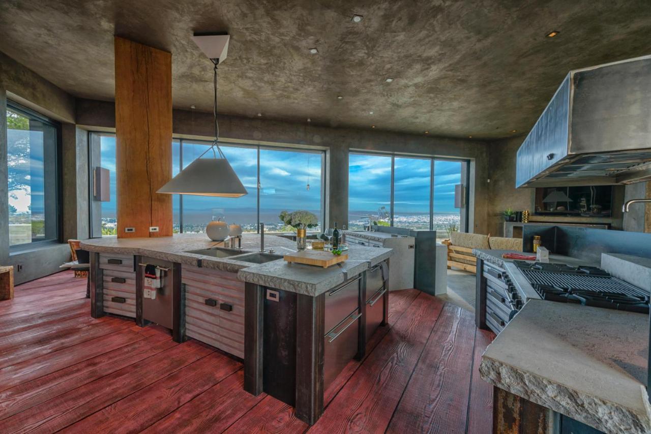 Villa Lx21: 360 Ocean View Carmel-by-the-Sea