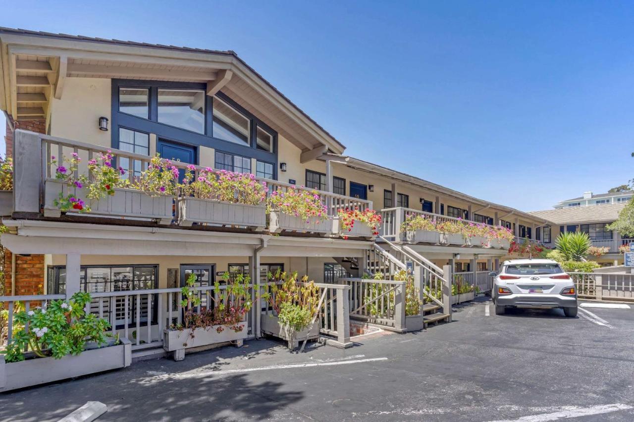 Hotel Comfort By The Sea 3*