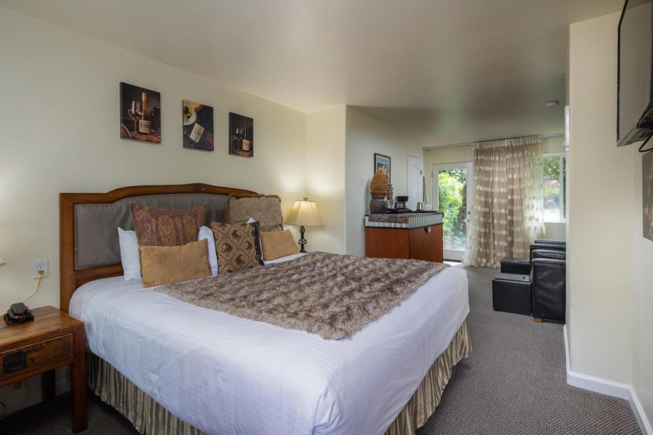 Inn The Vendange & Carmel-by-the-Sea