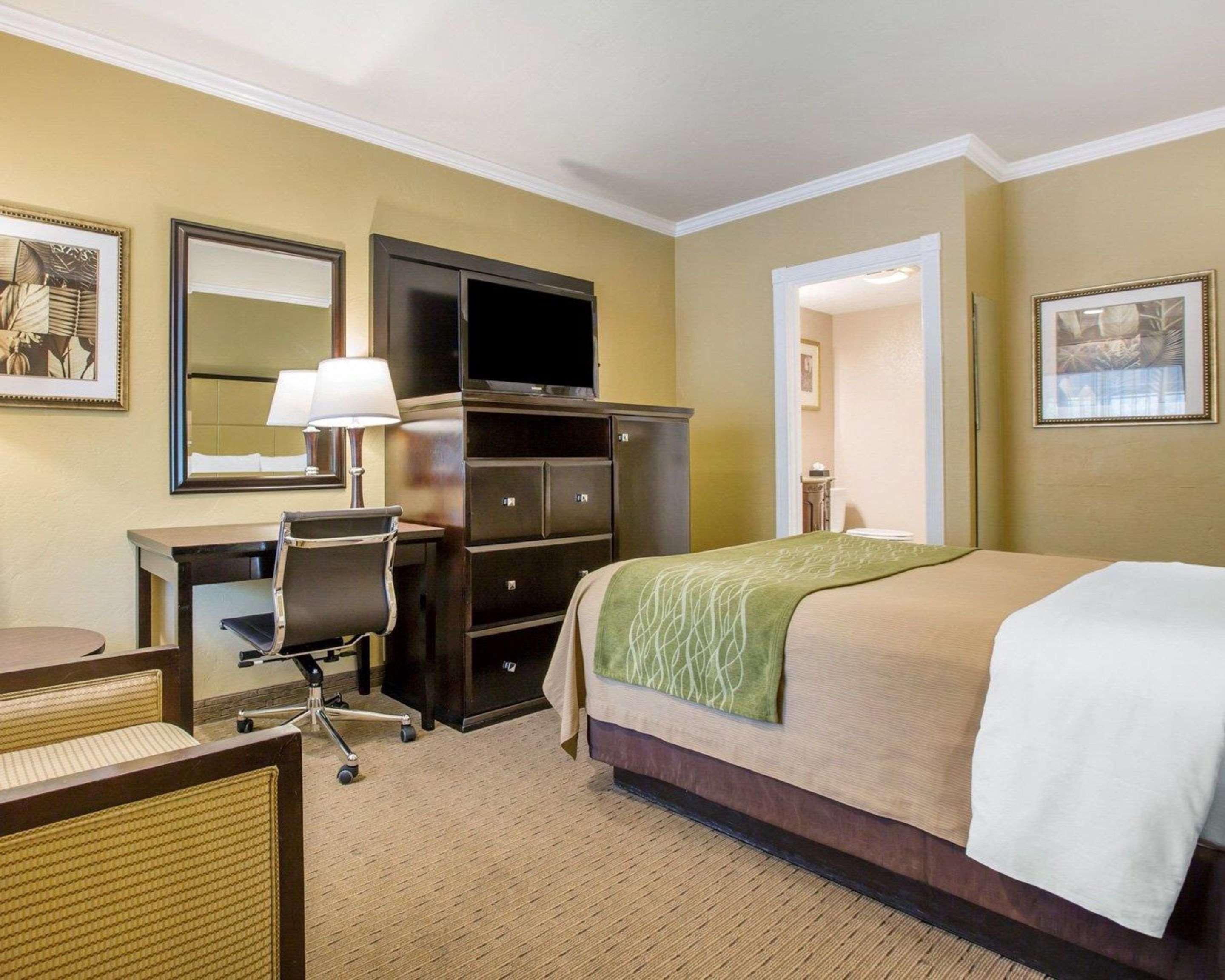 Hotel Comfort By The Sea Carmel-by-the-Sea