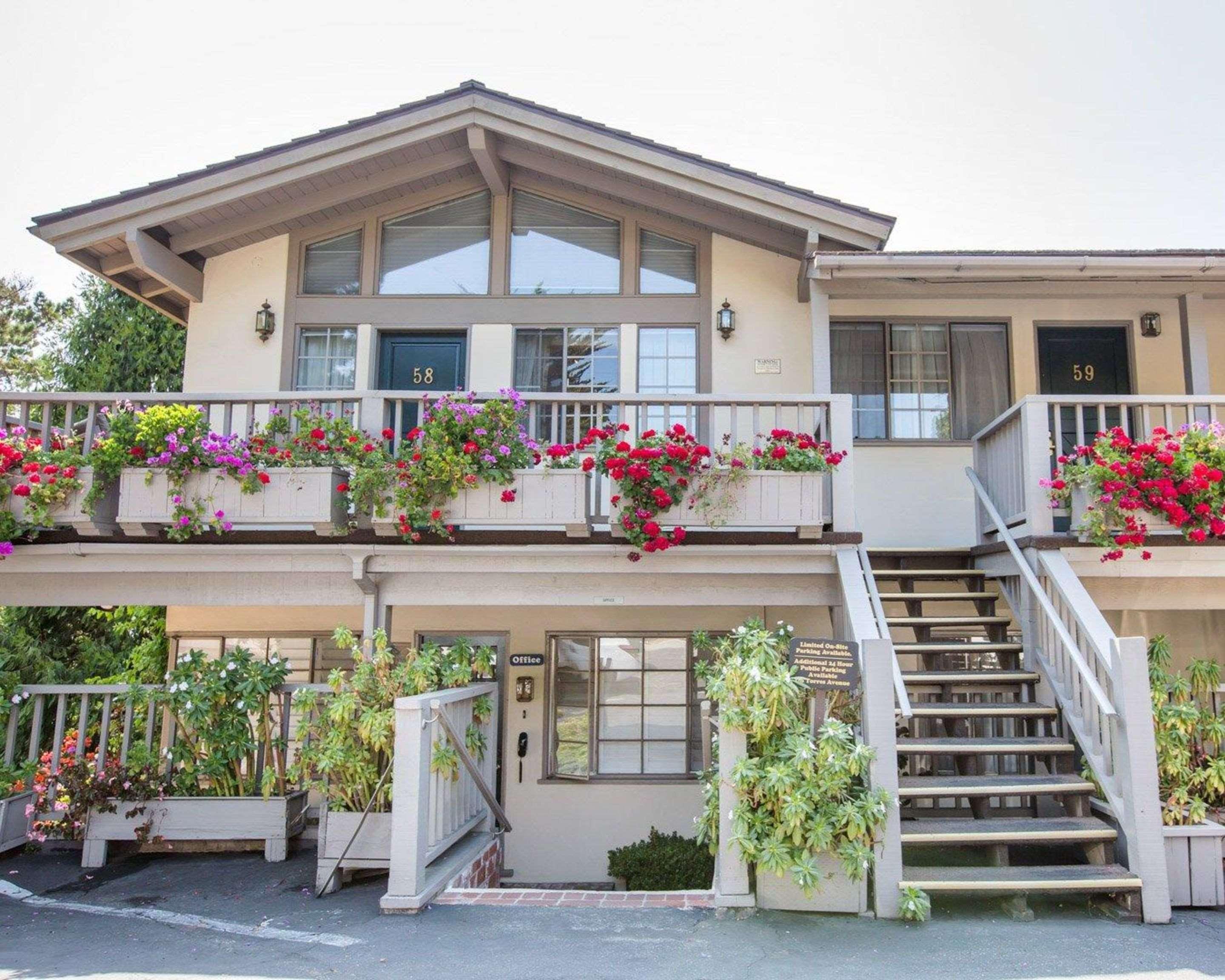 Comfort By The Sea Hotel