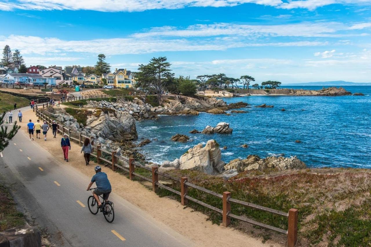 3796 The Madden Apts * Carmel-by-the-Sea
