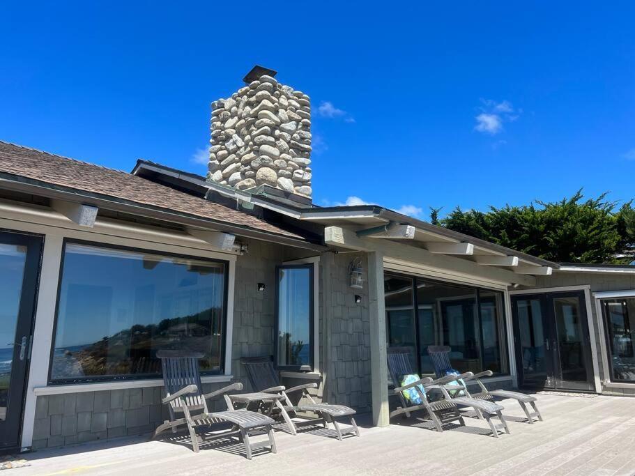 Riviera. Oceanfront, Walk To Beach. Holiday home Carmel-by-the-Sea