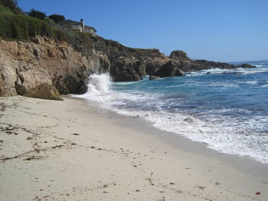 Holiday home Riviera. Oceanfront, Walk To Beach. *