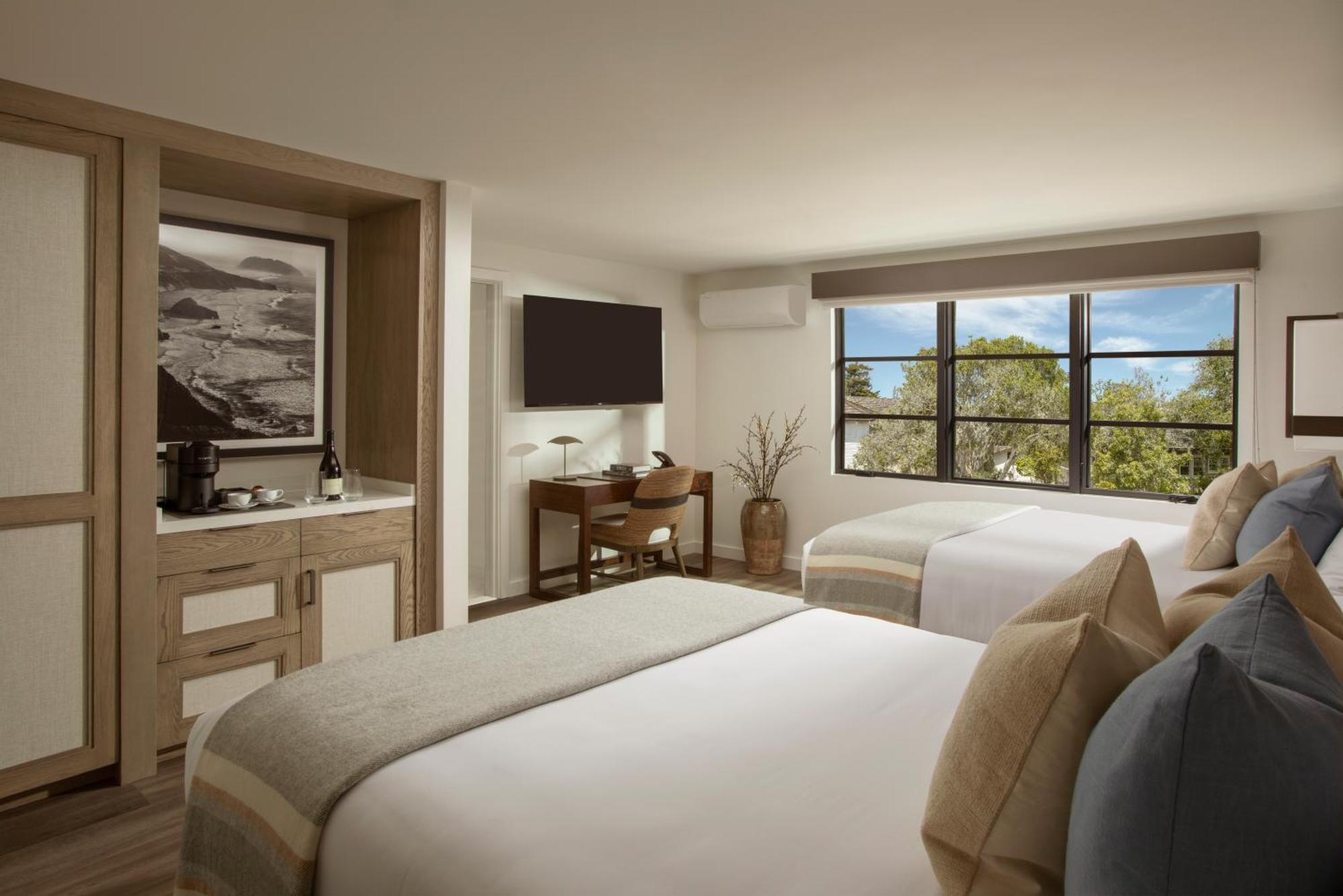 Stilwell Hotel 4*