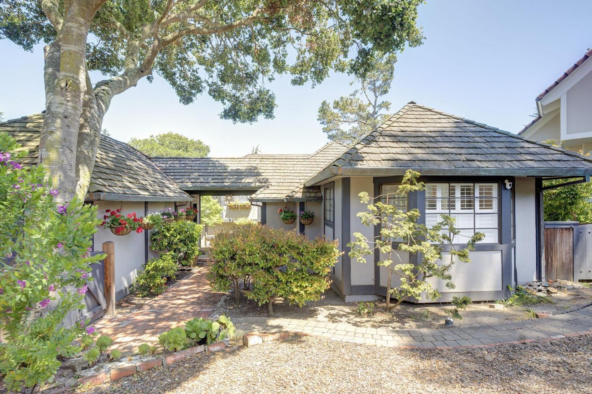 3937 Trailside Retreat *