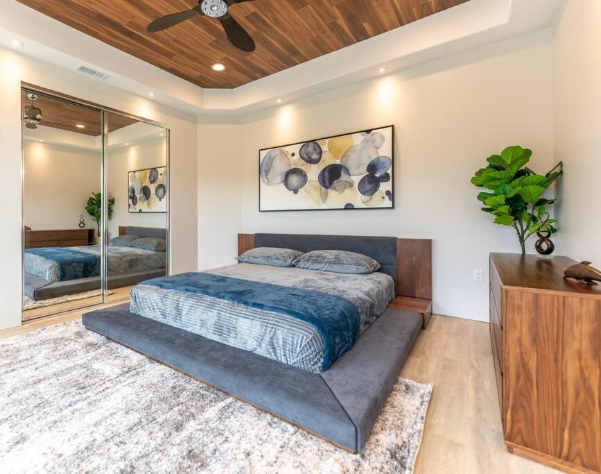 Hideaway - Modern Luxury
