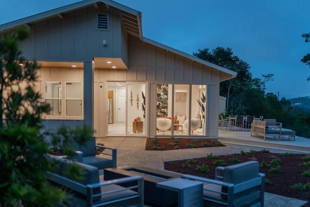 Hideaway - Modern Luxury * Carmel-by-the-Sea
