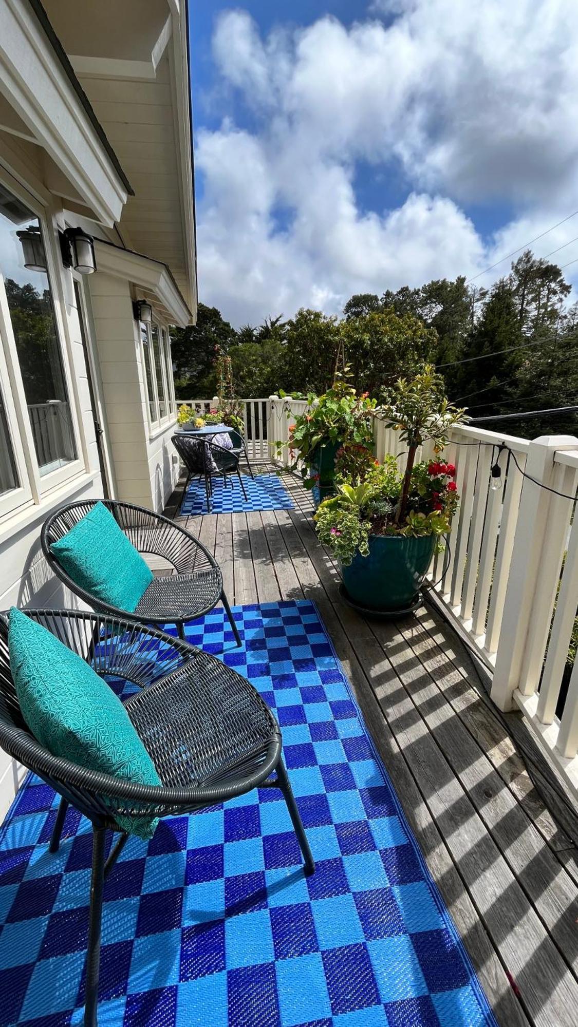 Gorgeous 3-bdrm Home, Walk To Town And Carmel-by-the-Sea