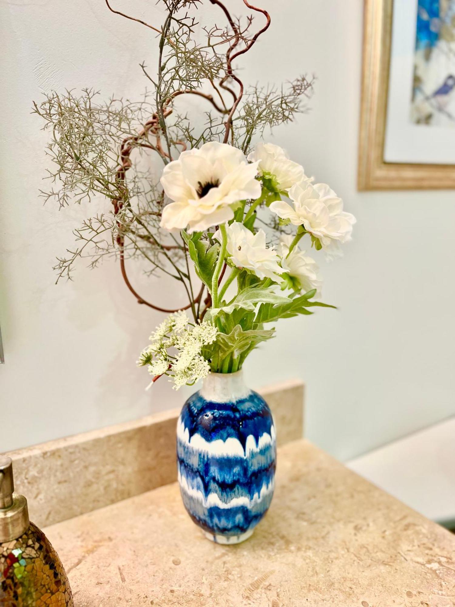 Gorgeous 3-bdrm Home, Walk To Town And Carmel-by-the-Sea
