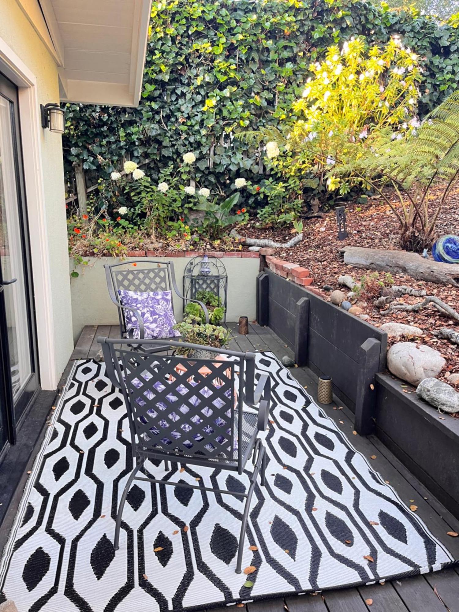 Gorgeous 3-bdrm Home, Walk To Town And *