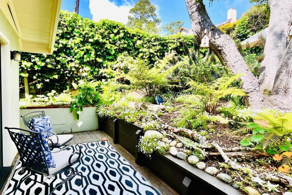 Gorgeous 3-bdrm Home, Walk To Town And Holiday home