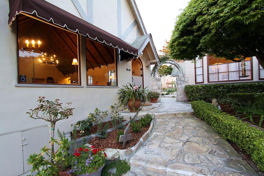 Bed & Breakfast Happy Landing Carmel-by-the-Sea