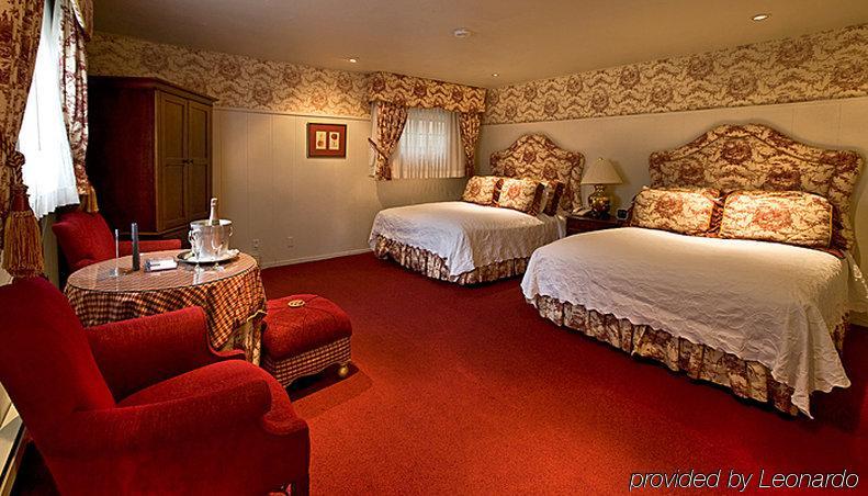 Wayside 3* Carmel-by-the-Sea