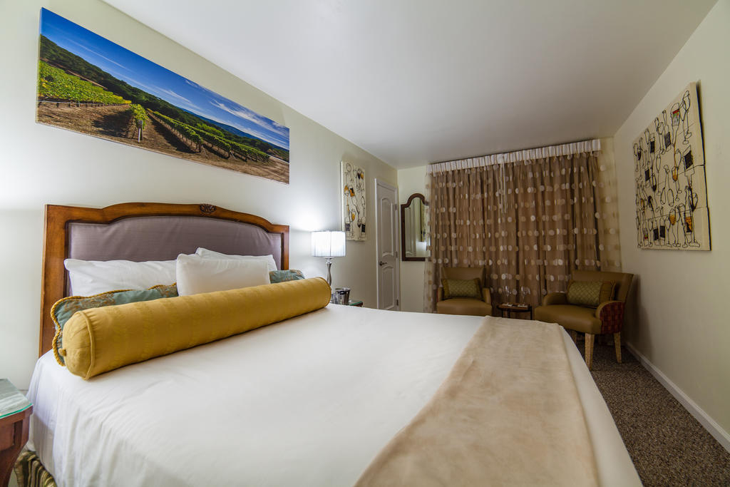The Vendange & Carmel-by-the-Sea