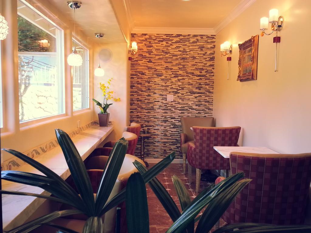 Inn The Vendange &