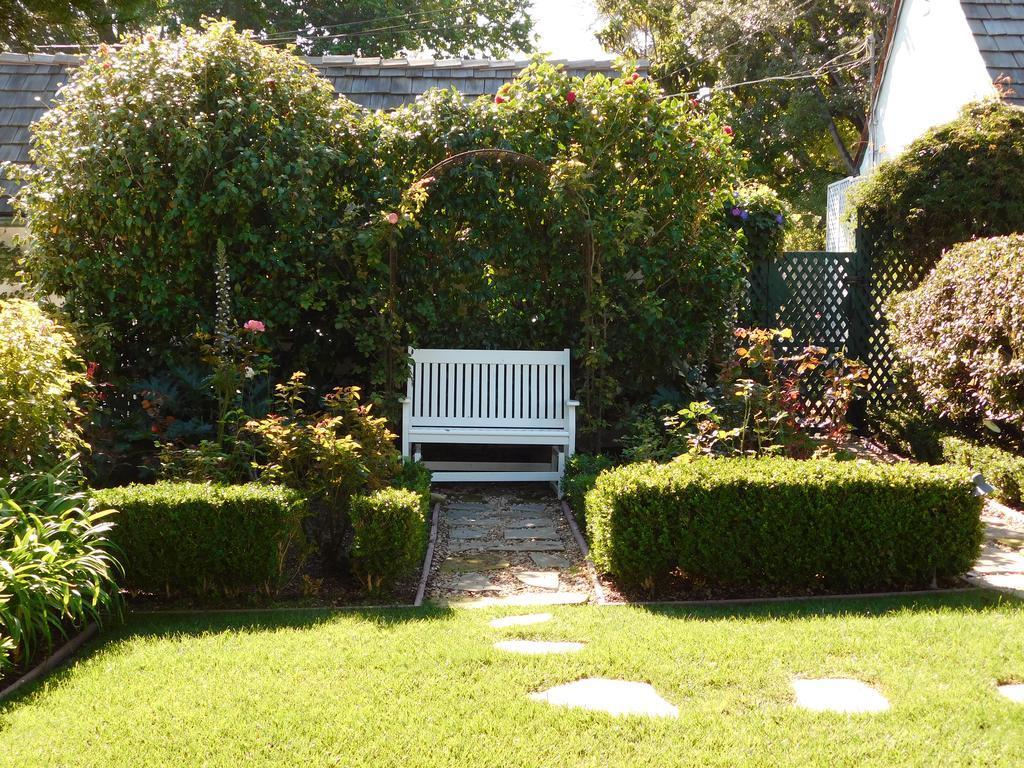 Bed & Breakfast Lincoln Green Carmel-by-the-Sea