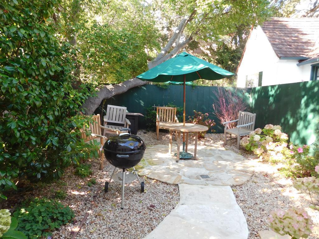 Bed & Breakfast Lincoln Green Carmel-by-the-Sea