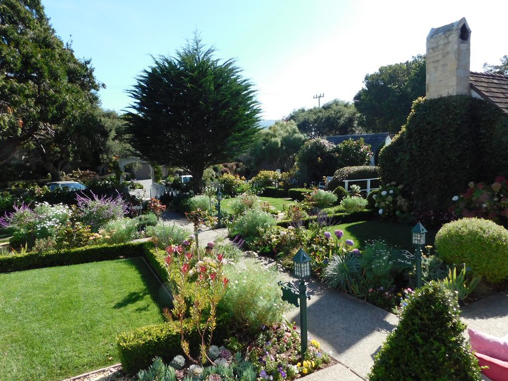 Lincoln Green Carmel-by-the-Sea