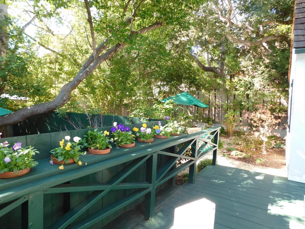 Bed & Breakfast Lincoln Green 2*