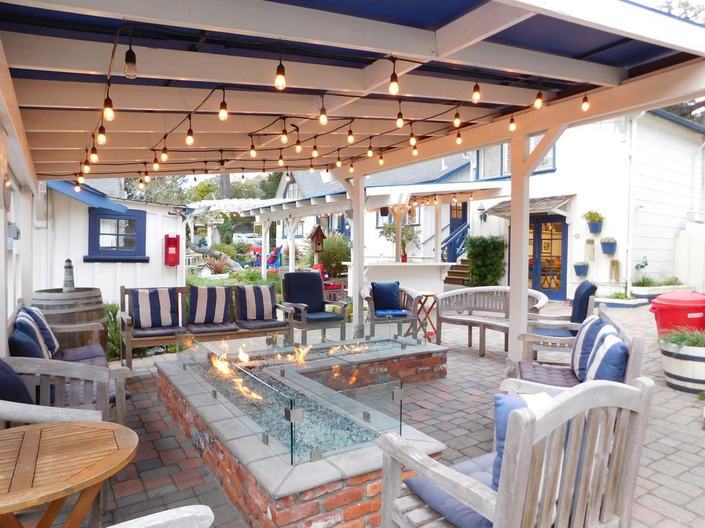 Lamp Lighter And Sunset Suites Carmel-by-the-Sea