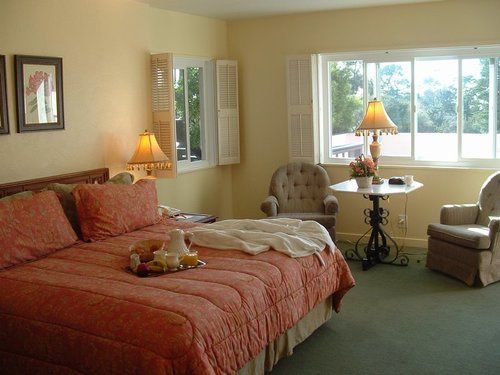 Hofsas House 3*