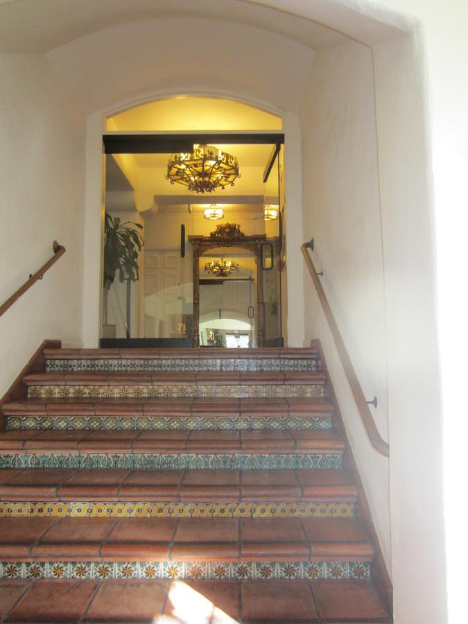 Cypress Inn