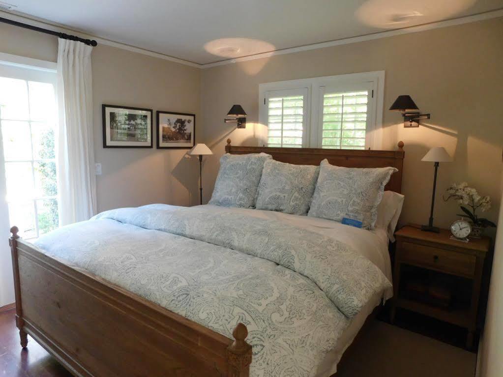 Bed & Breakfast Lincoln Green Carmel-by-the-Sea