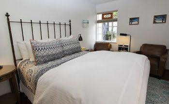 The Vagabond's House Hotel 4*