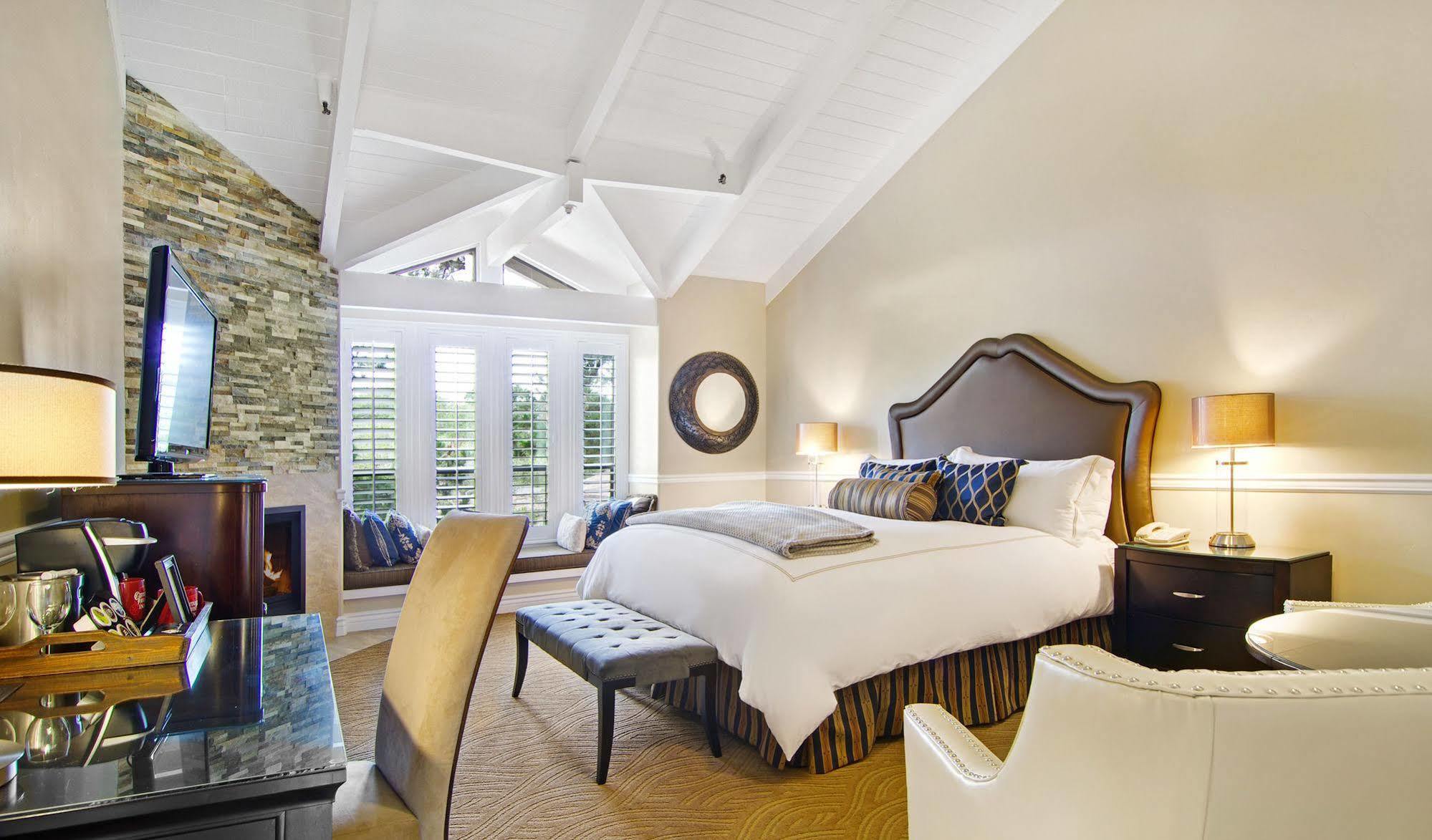 Inn Carriage House 4*