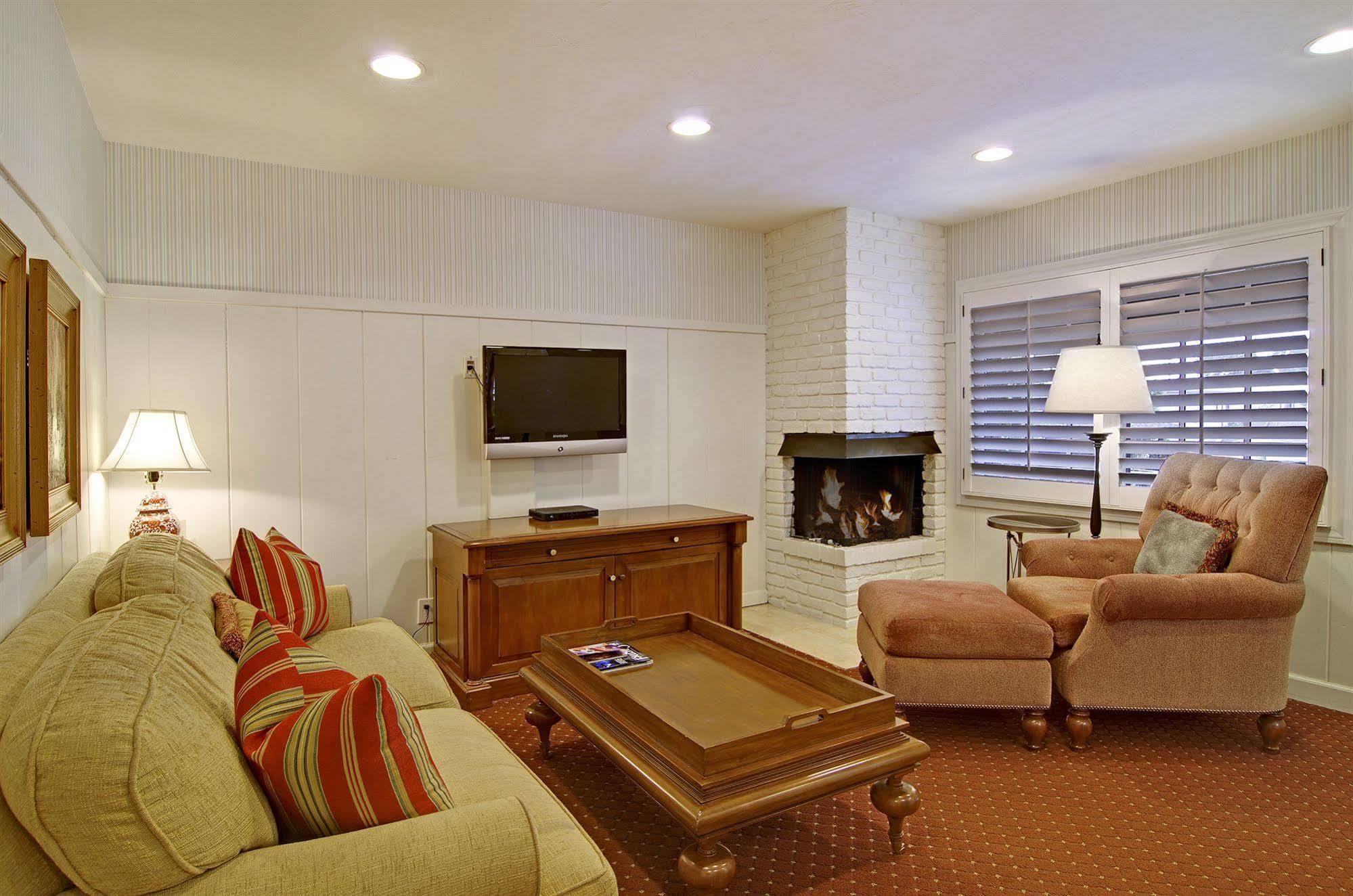 Inn Wayside