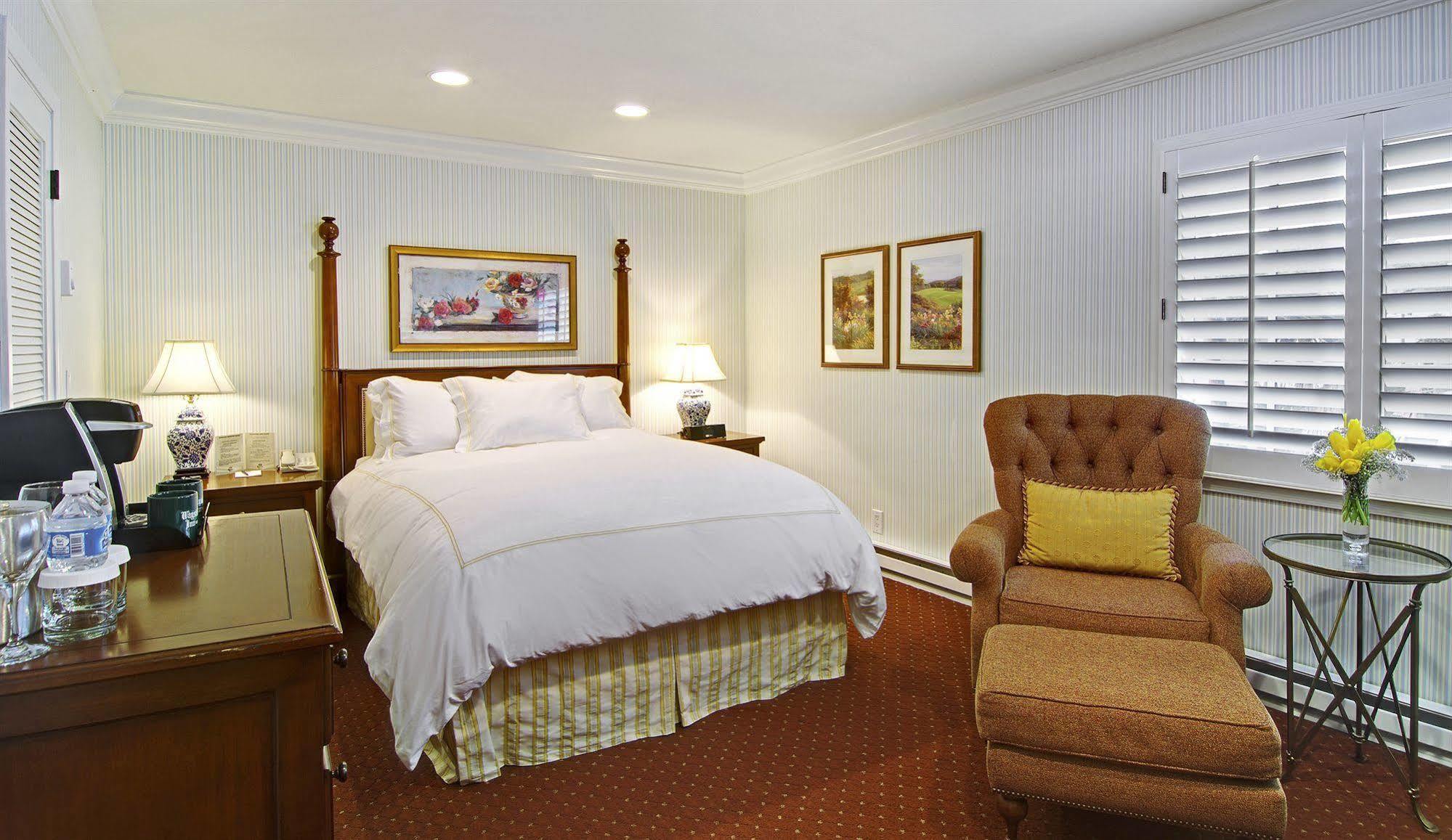 Inn Wayside