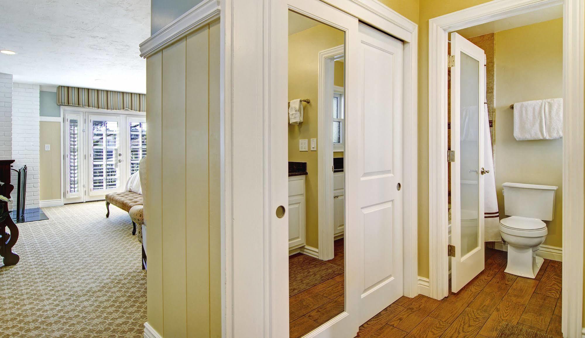 Wayside Carmel-by-the-Sea