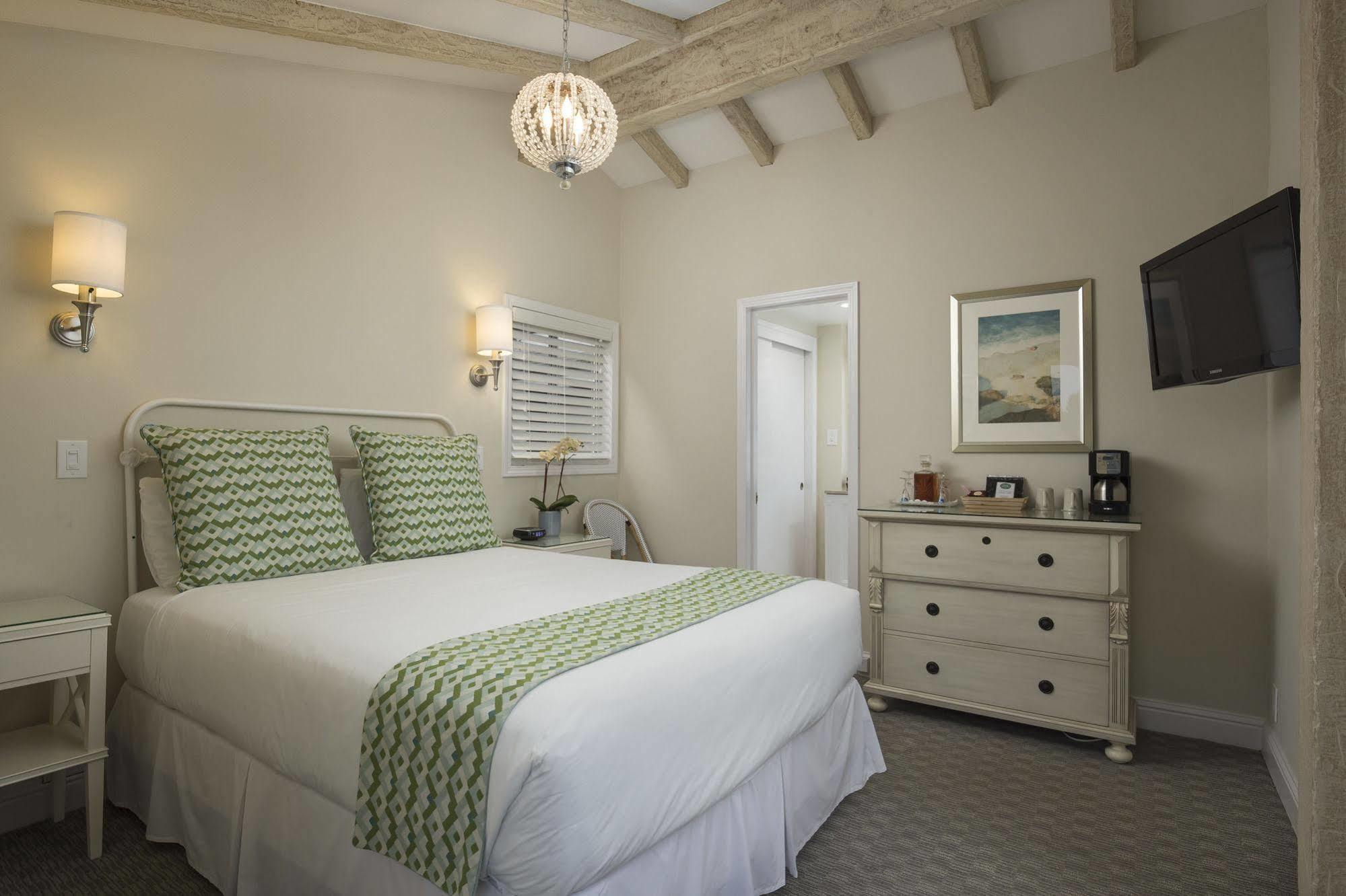 Monte Inn Carmel-by-the-Sea