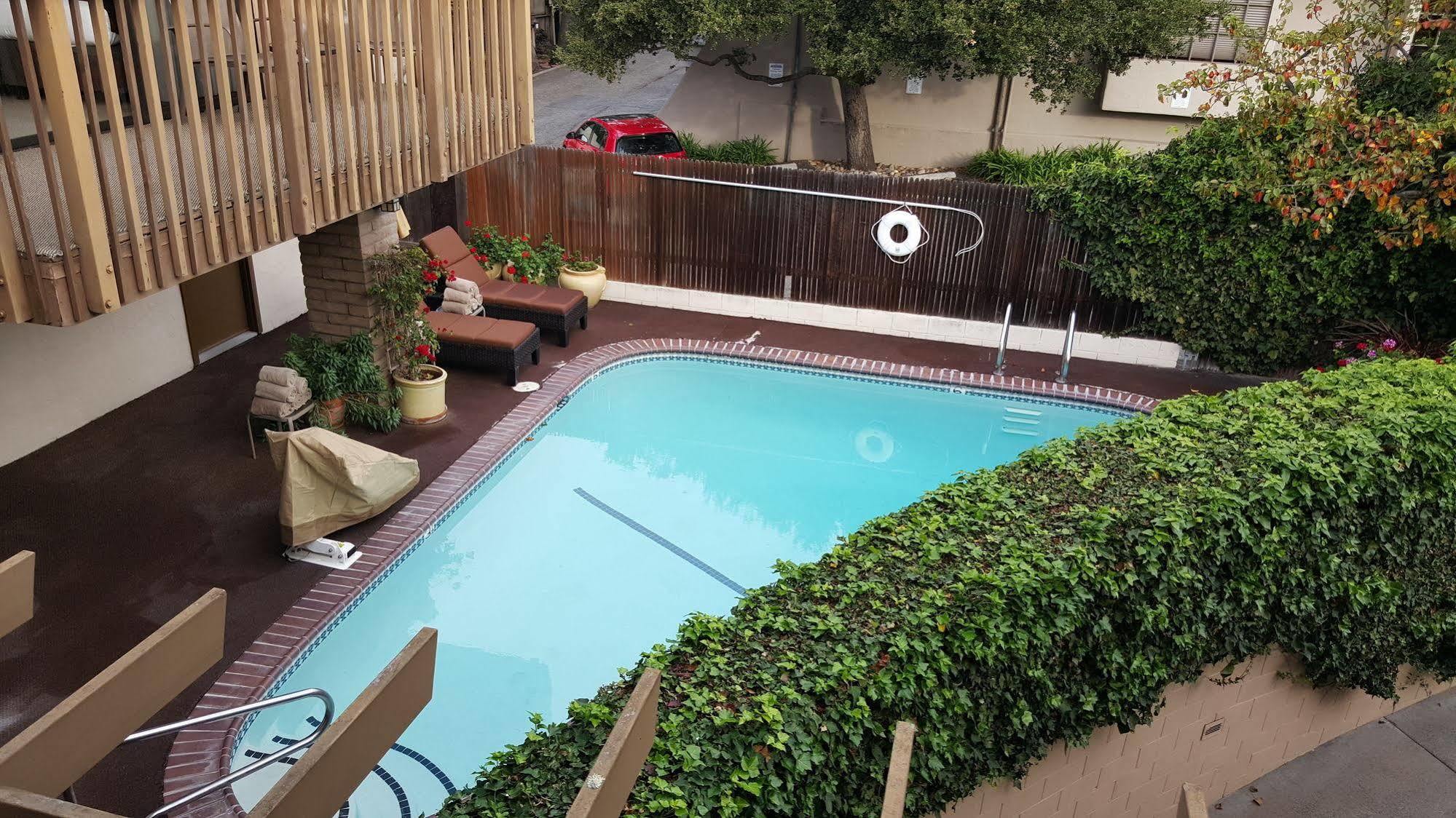 Adobe Bed & Breakfast Carmel-by-the-Sea