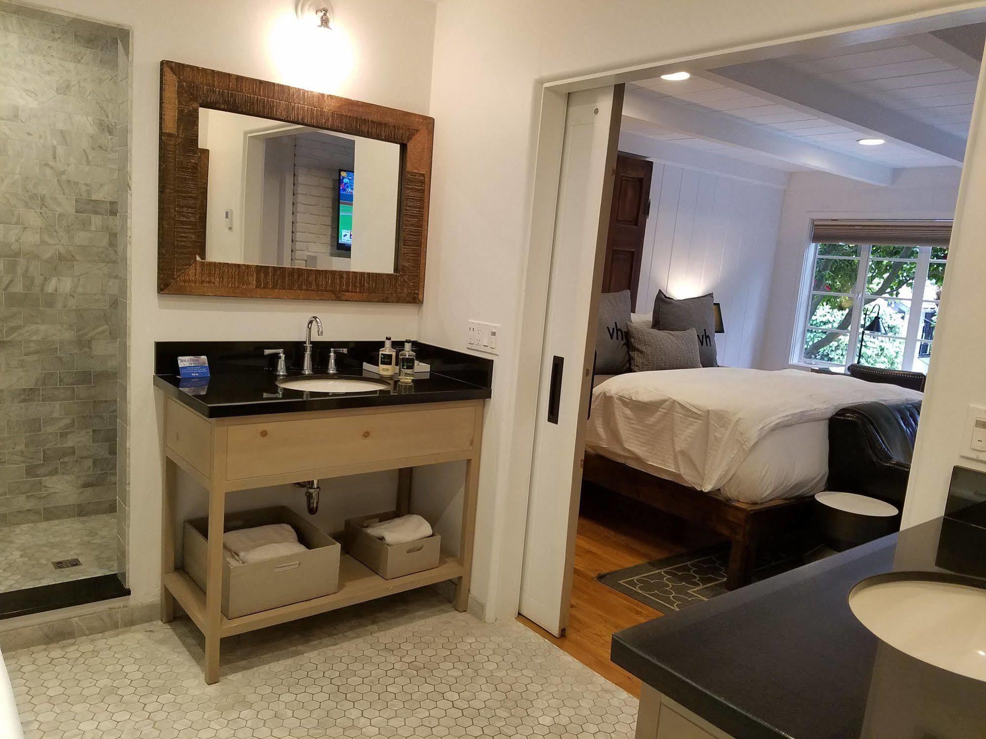 The Vagabond's House Hotel