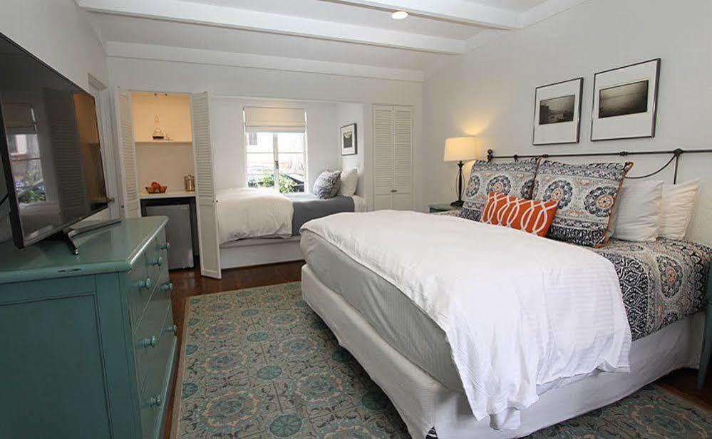 The Vagabond's House Hotel Carmel-by-the-Sea