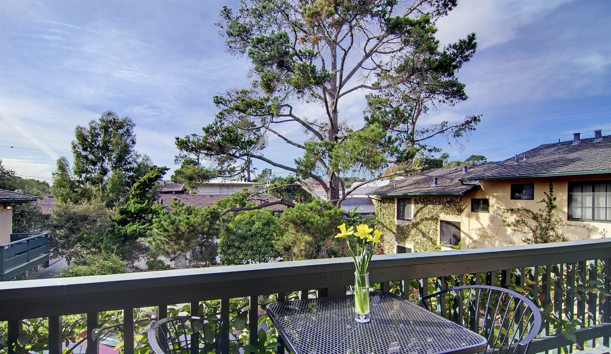 Wayside Carmel-by-the-Sea