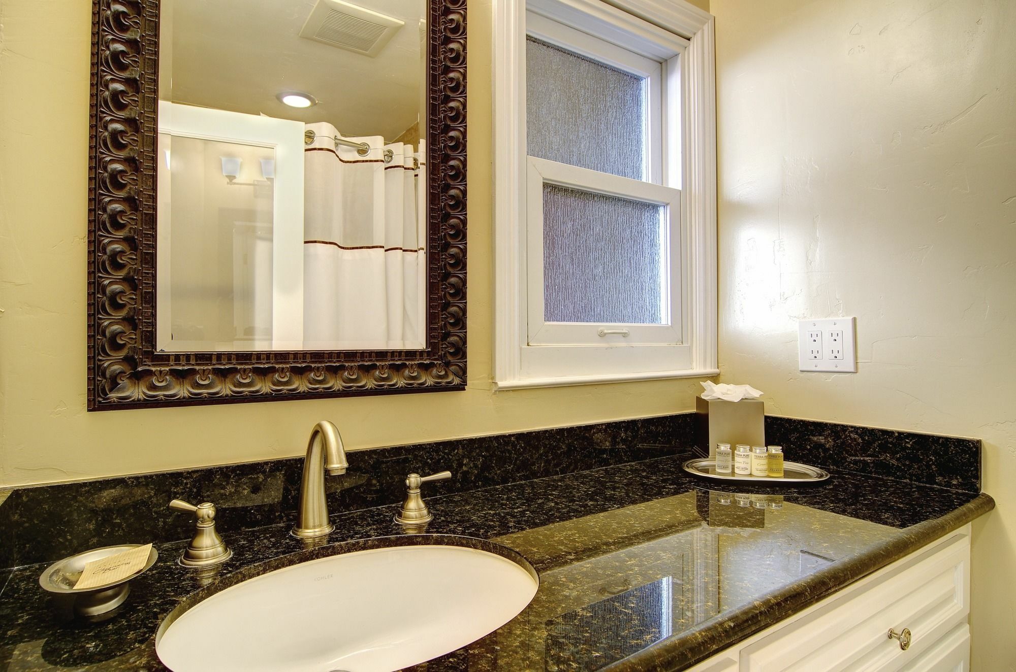 Inn Wayside 3*