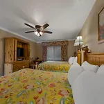 Carmel Inn & Suites