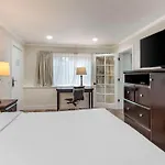 Best Western Carmel\'S Town House Lodge