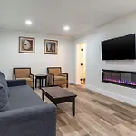 Best Western Carmel\'S Town House Lodge