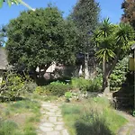 Edgemere Cottages