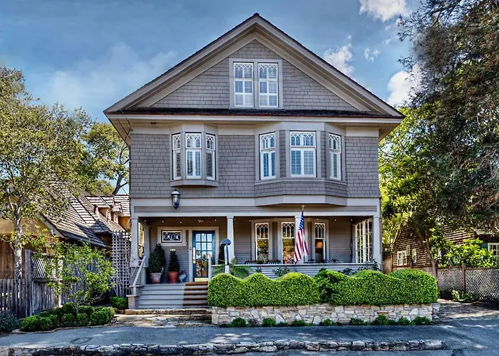 Sea View Inn - Carmel